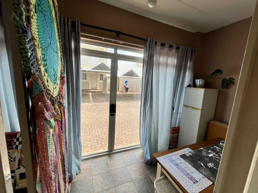 1 Bedroom Property for Sale in Bult West North West